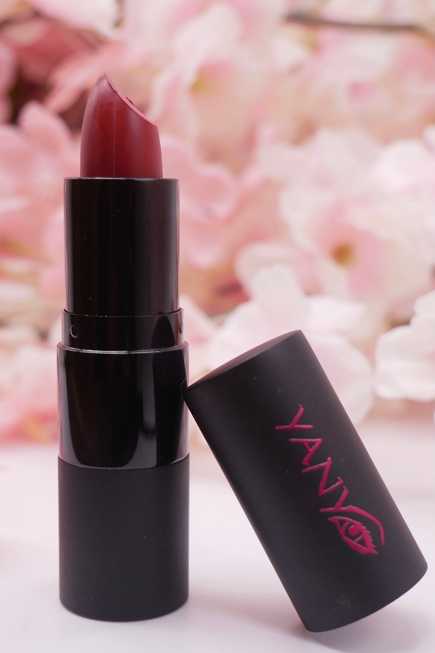 YANY Beauty Boss Moisturizing Lipstick 05